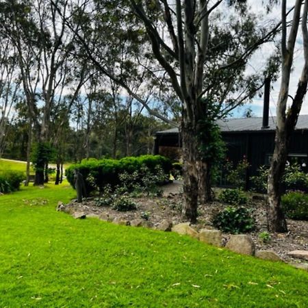 Granite Gardens Cottages & Lake Retreat Stanthorpe Exteriör bild