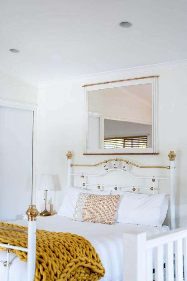 Granite Gardens Cottages & Lake Retreat Stanthorpe Exteriör bild