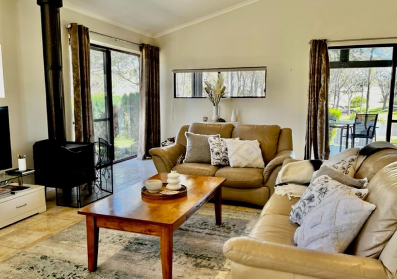 Granite Gardens Cottages & Lake Retreat Stanthorpe Exteriör bild
