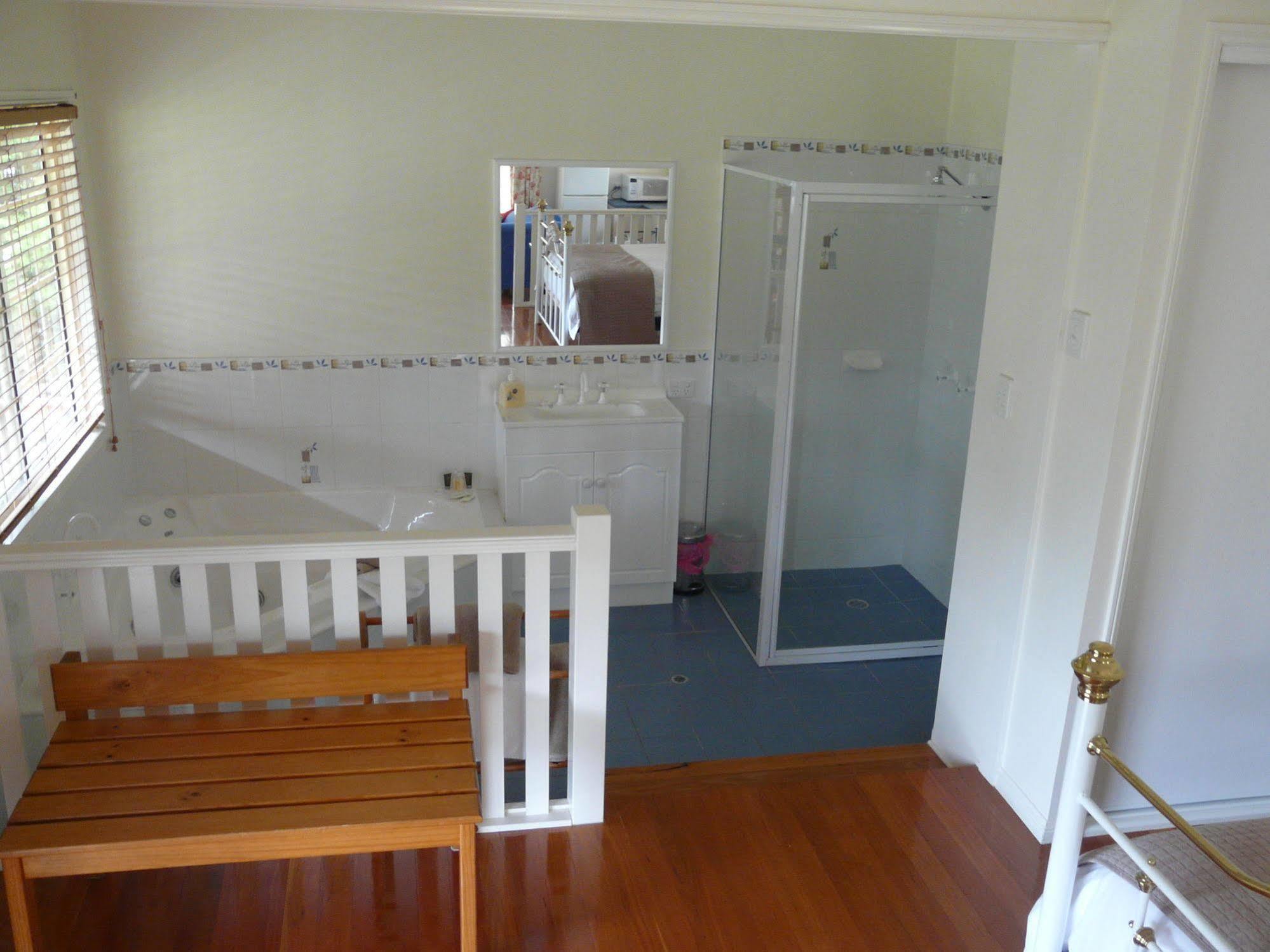 Granite Gardens Cottages & Lake Retreat Stanthorpe Exteriör bild