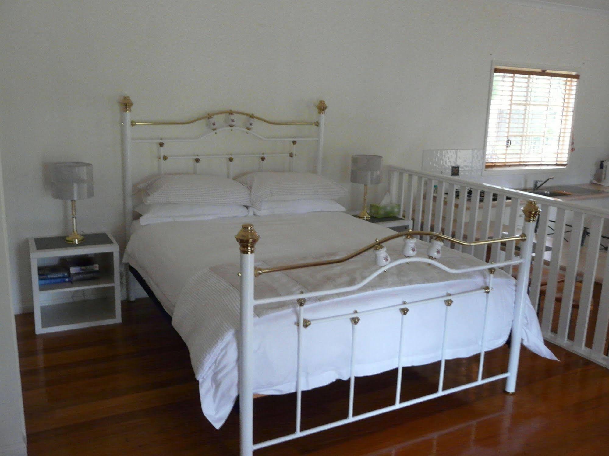 Granite Gardens Cottages & Lake Retreat Stanthorpe Exteriör bild