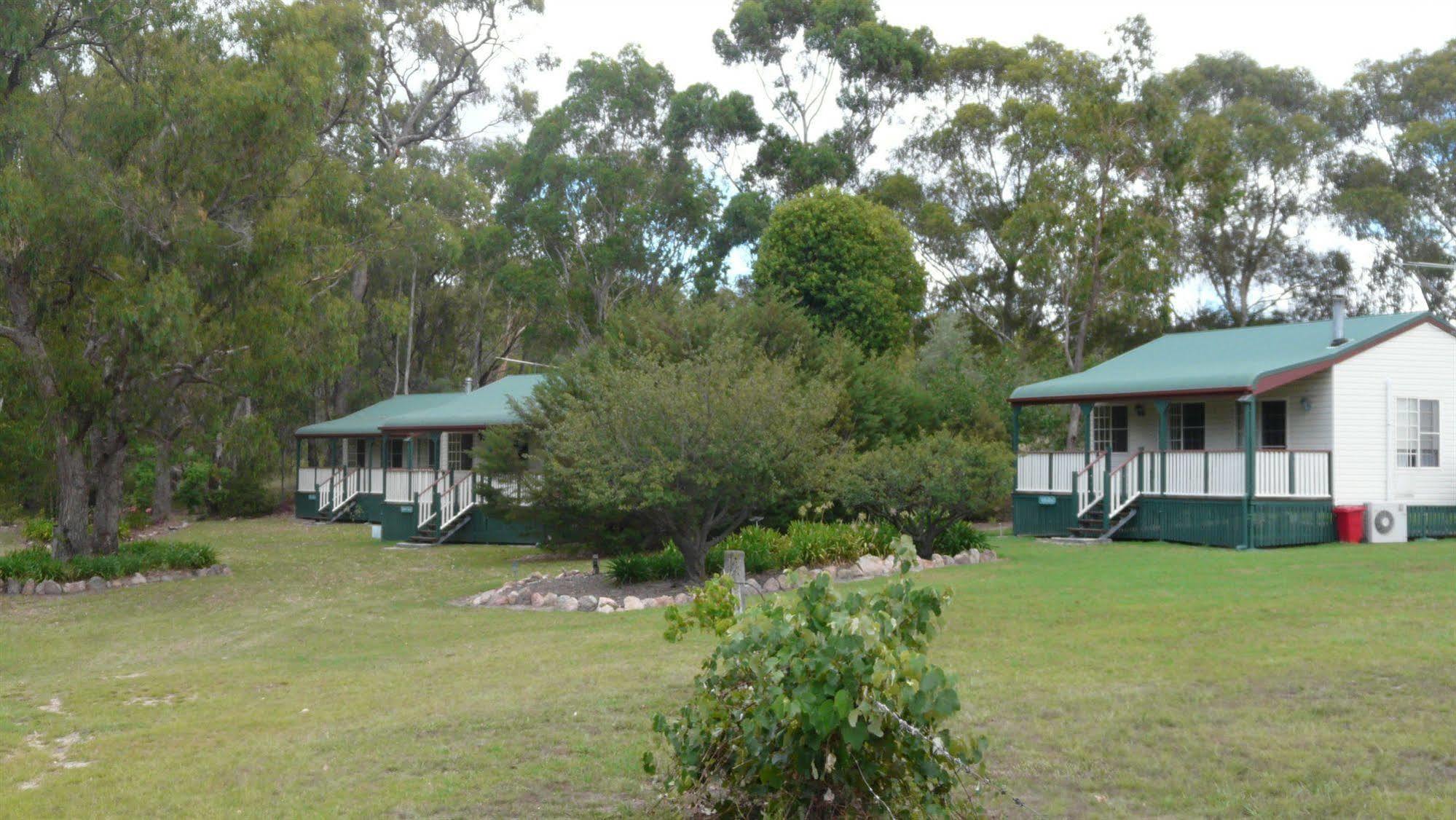 Granite Gardens Cottages & Lake Retreat Stanthorpe Exteriör bild